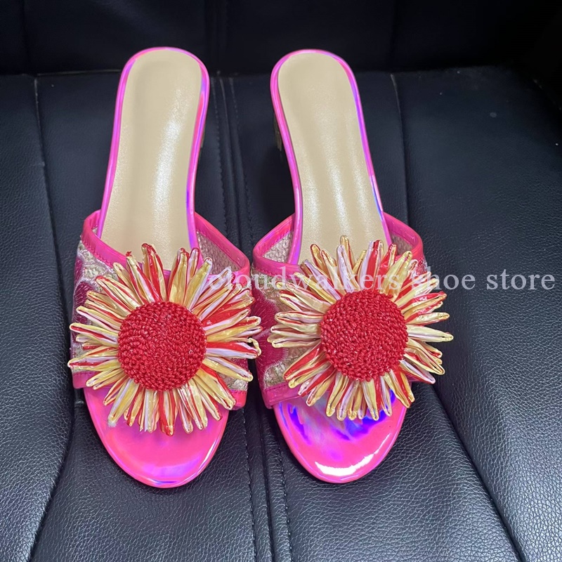 Yanardöner İşlemeli Üst Kısım  - Embroidery Design incelemesi ve fiyatı